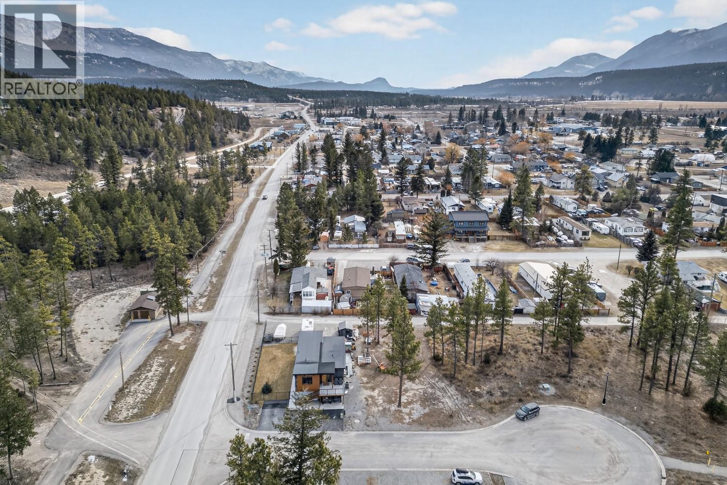 4978 Ponderosa Crescent, Canal Flats, British Columbia  V0B 1B0 - Photo 41 - 10387612