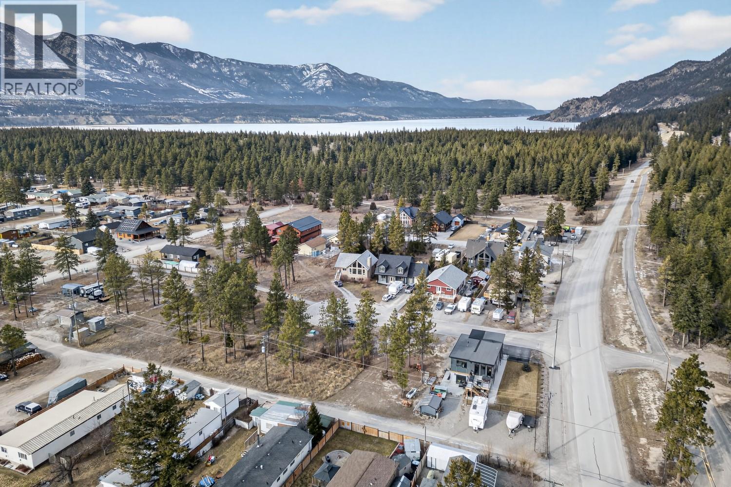 4978 Ponderosa Crescent, Canal Flats, British Columbia  V0B 1B0 - Photo 42 - 10387612