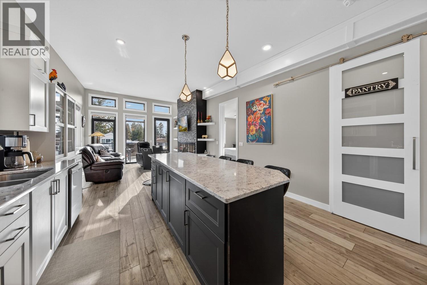4978 Ponderosa Crescent, Canal Flats, British Columbia  V0B 1B0 - Photo 5 - 10387612