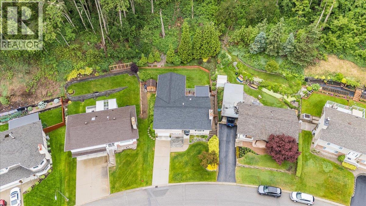 2321 Mcbride Street, Trail, British Columbia  V1R 3A6 - Photo 2 - 10389043