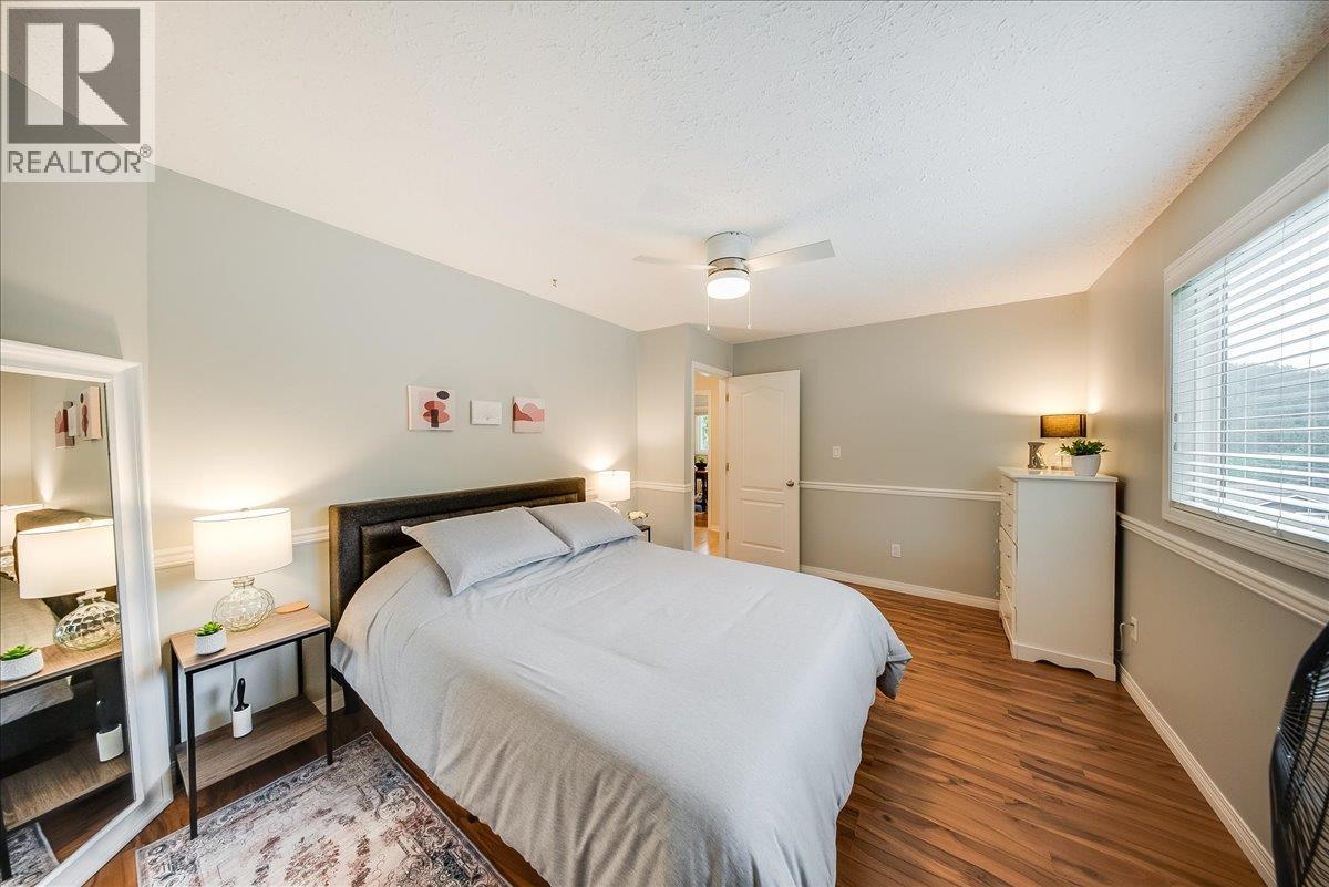 2321 Mcbride Street, Trail, British Columbia  V1R 3A6 - Photo 33 - 10389043