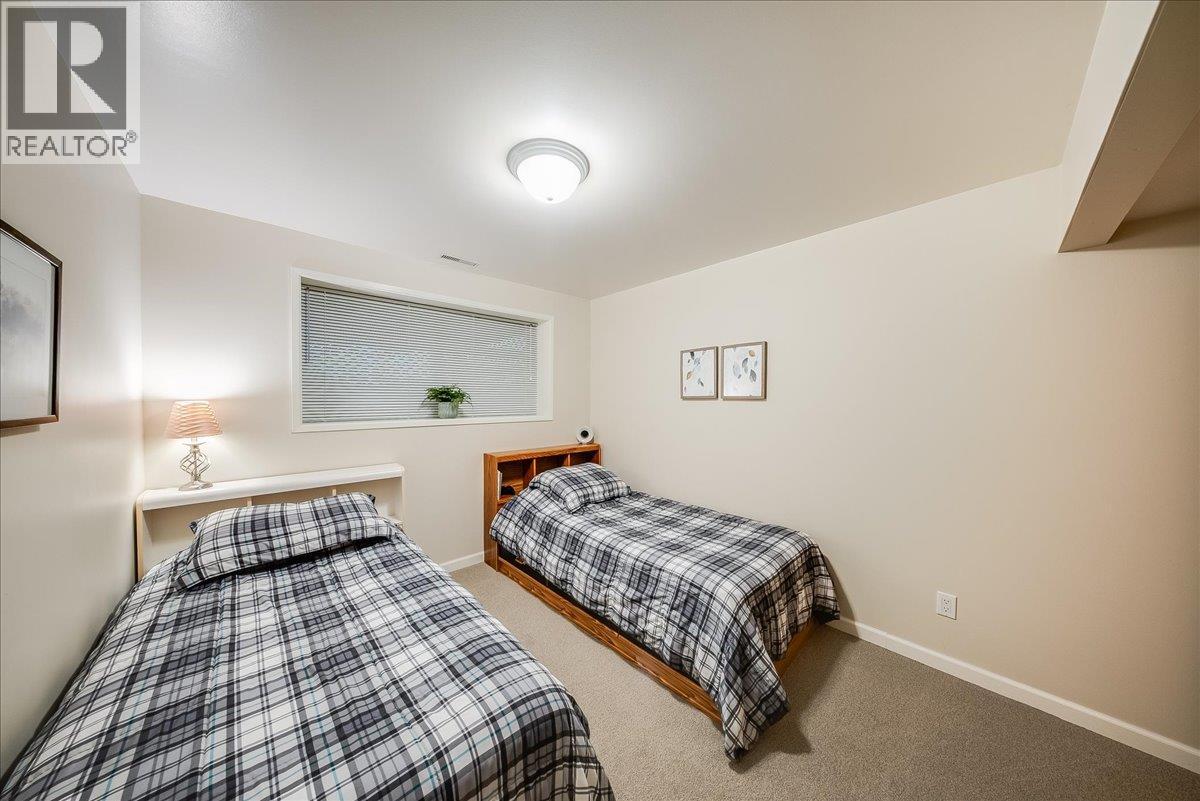 2321 Mcbride Street, Trail, British Columbia  V1R 3A6 - Photo 51 - 10389043