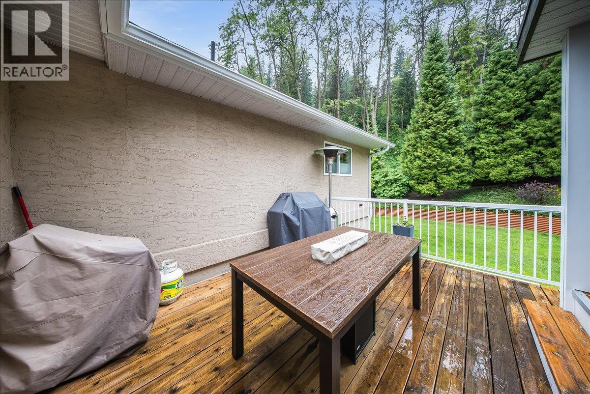 2321 Mcbride Street, Trail, British Columbia  V1R 3A6 - Photo 63 - 10389043