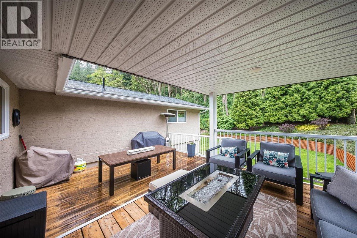 2321 Mcbride Street, Trail, British Columbia  V1R 3A6 - Photo 66 - 10389043