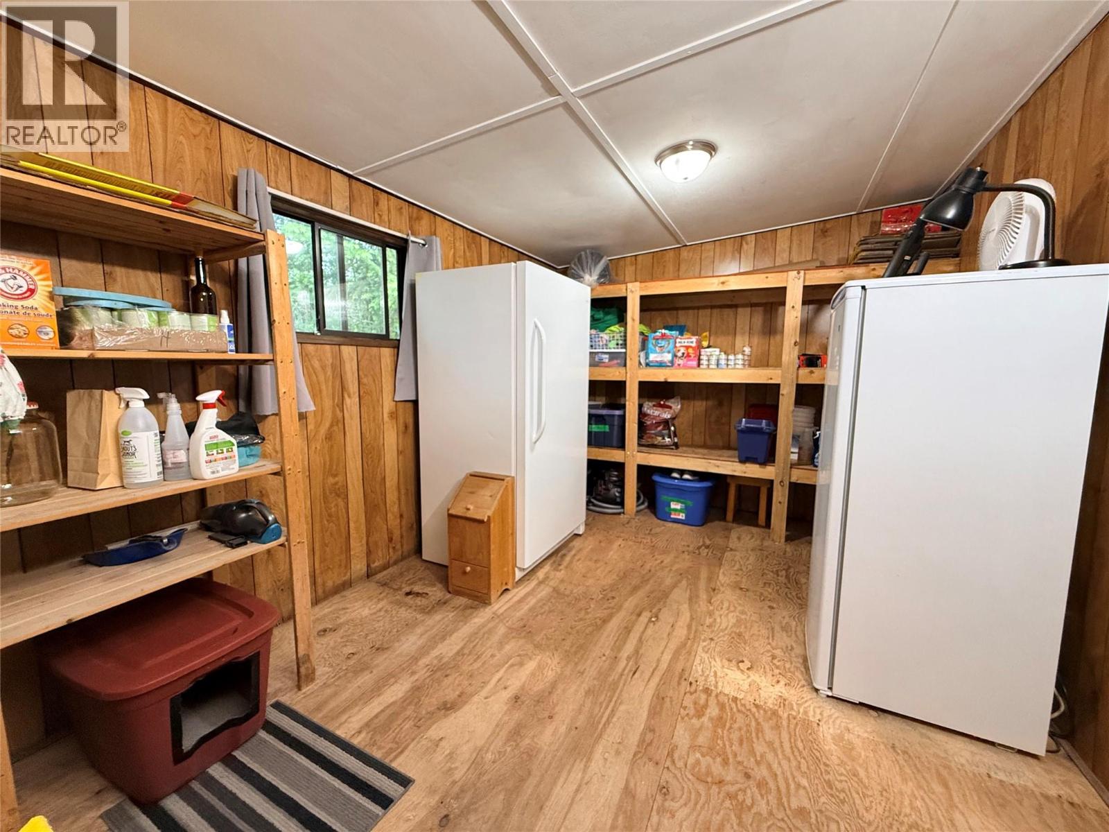 1558 Thompson Road, Christina Lake, British Columbia  V0H 1E0 - Photo 26 - 10389074