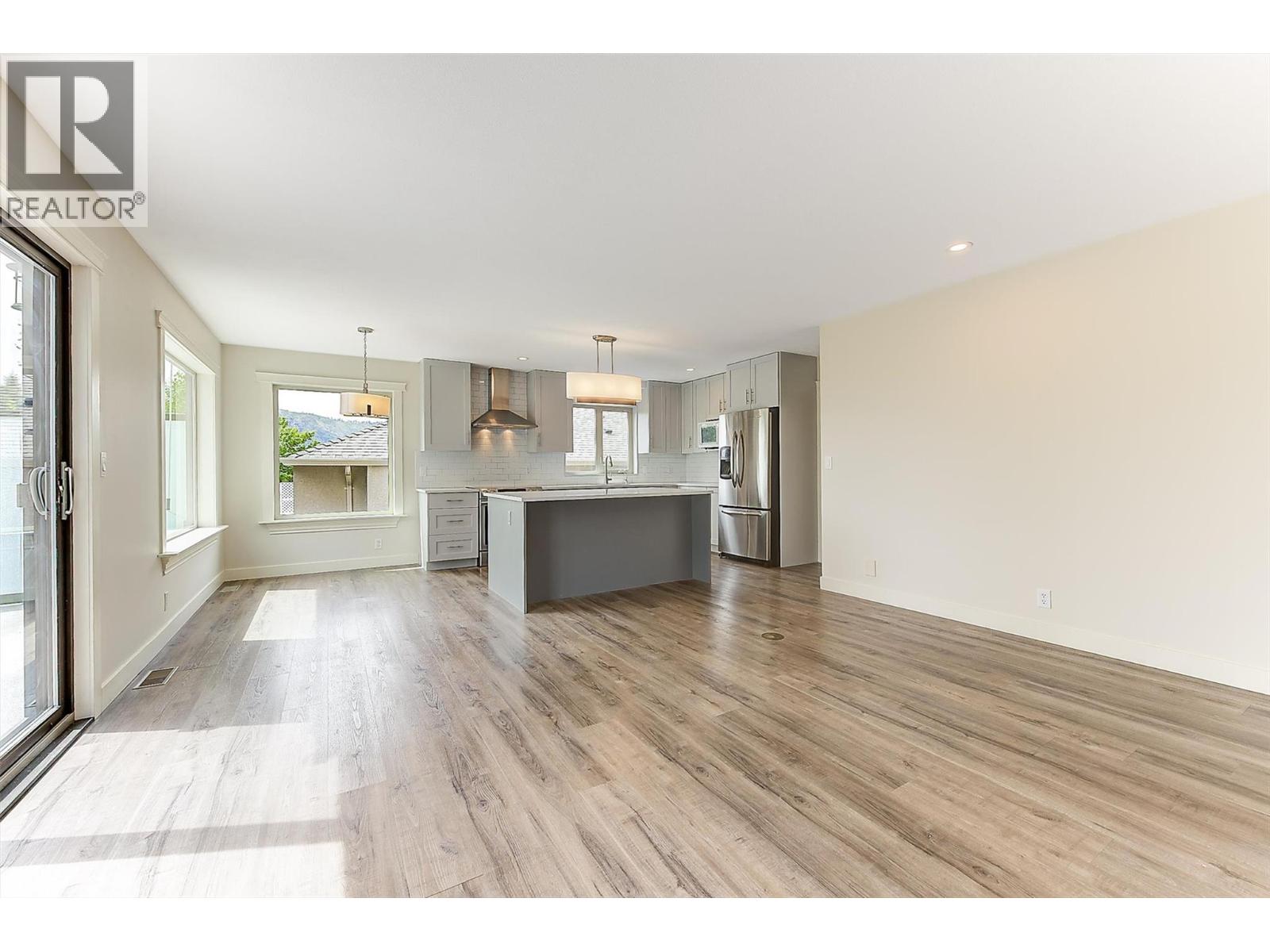 2069 Horizon Drive, West Kelowna, British Columbia  V1Z 3N4 - Photo 16 - 10389159