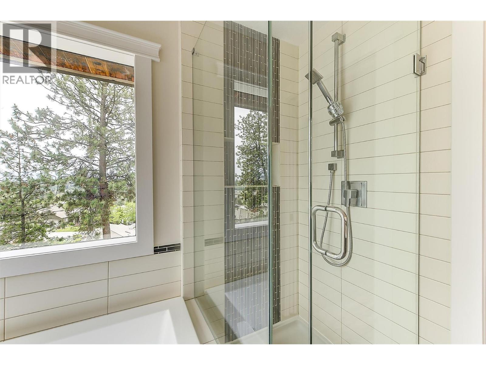 2069 Horizon Drive, West Kelowna, British Columbia  V1Z 3N4 - Photo 52 - 10389159