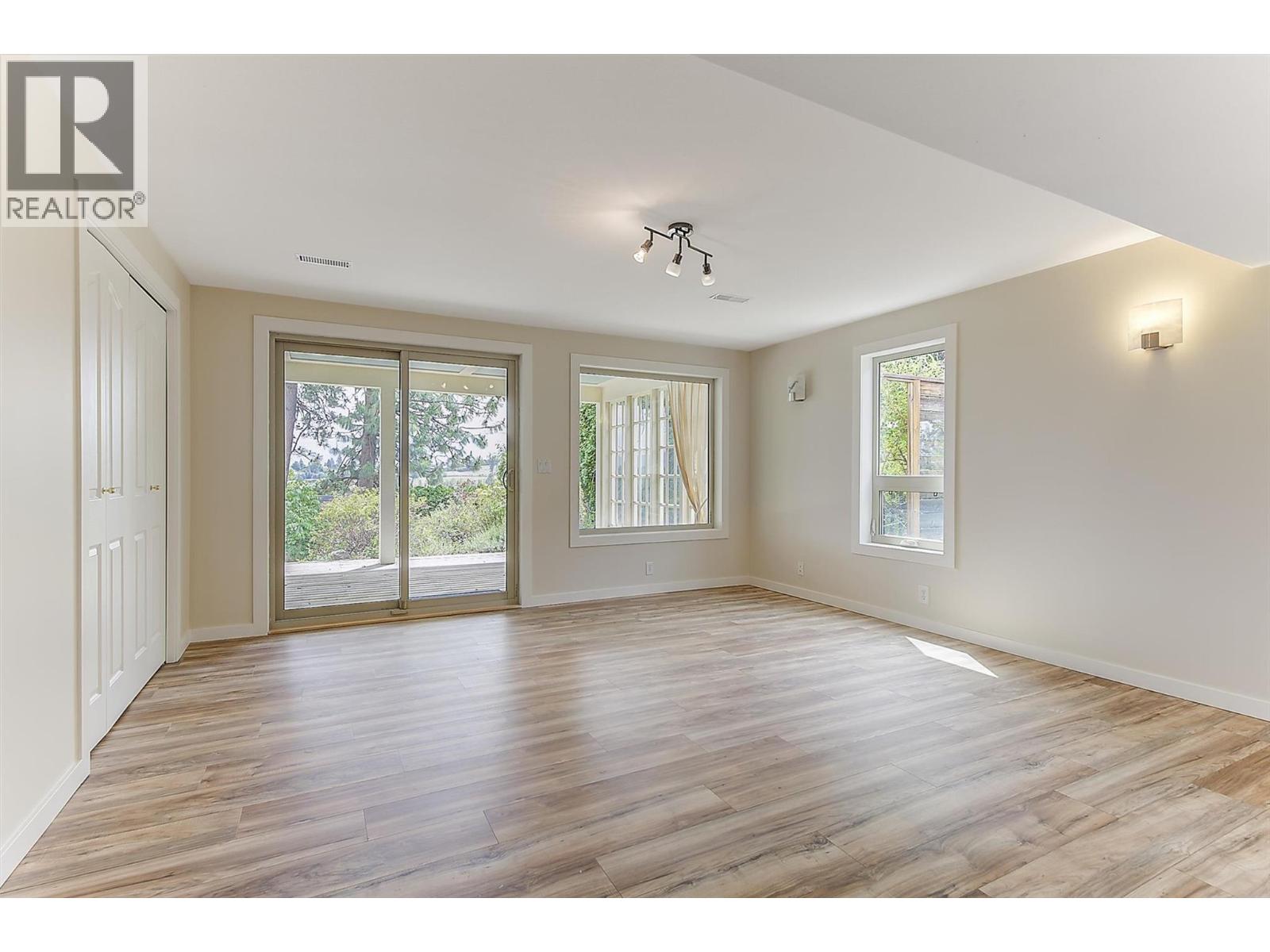 2069 Horizon Drive, West Kelowna, British Columbia  V1Z 3N4 - Photo 63 - 10389159