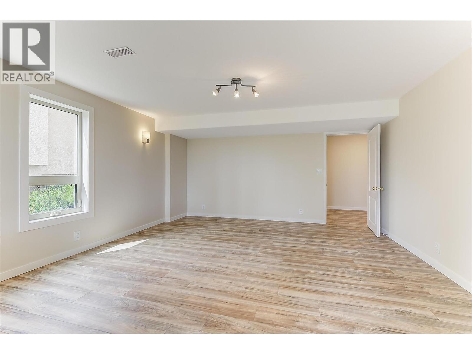 2069 Horizon Drive, West Kelowna, British Columbia  V1Z 3N4 - Photo 64 - 10389159