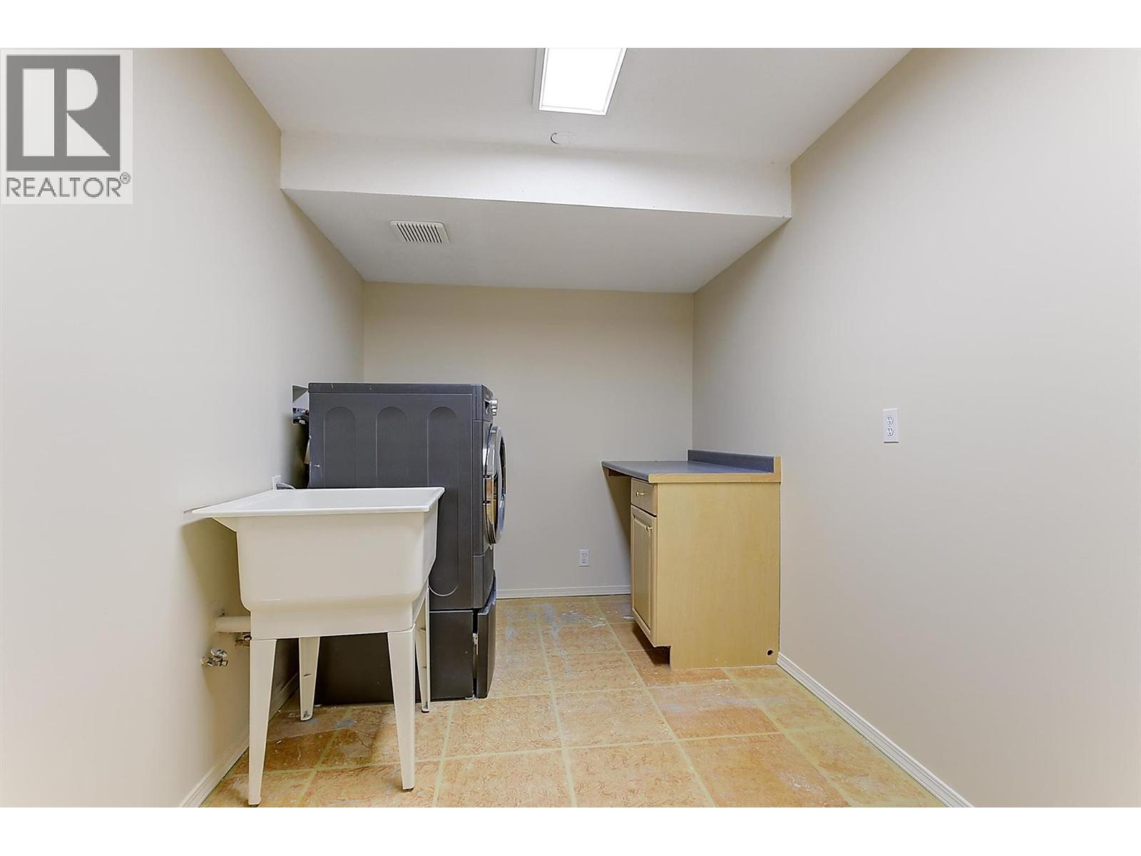2069 Horizon Drive, West Kelowna, British Columbia  V1Z 3N4 - Photo 74 - 10389159