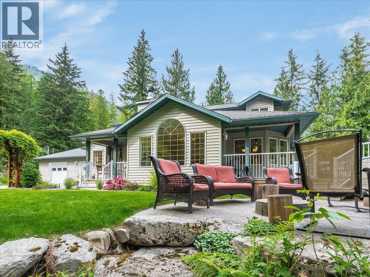 2287 Crystal Springs Road, Nelson, British Columbia  V1L 6K4 - Photo 25 - 10389001