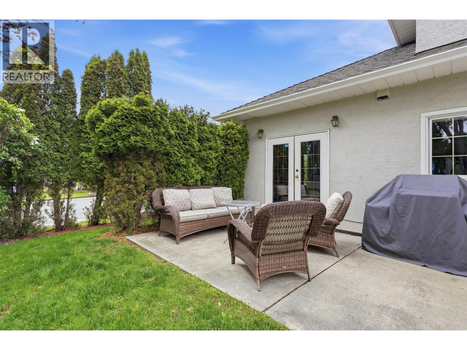 1948 Sheffield Way, Kamloops, British Columbia  V2E 2M2 - Photo 8 - 10389246
