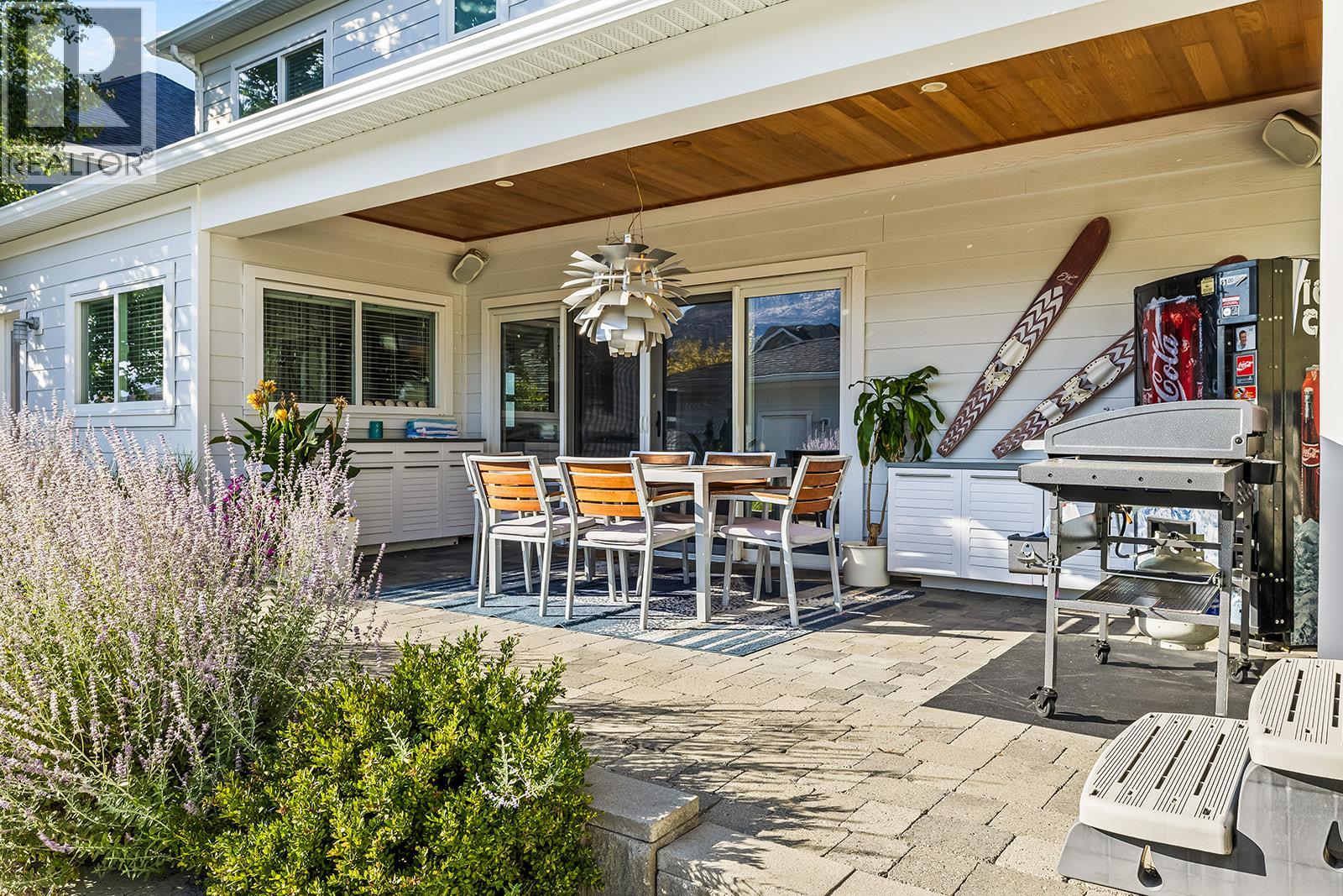 311 Providence Avenue, Kelowna, British Columbia  V1W 5C1 - Photo 29 - 10387758