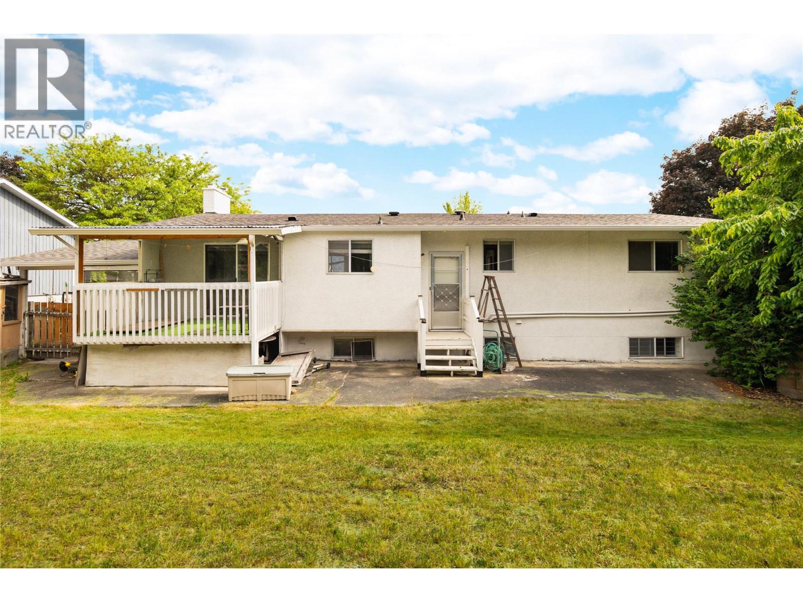 1738 Smithson Drive, Kelowna, British Columbia  V1Y 4E3 - Photo 36 - 10389151