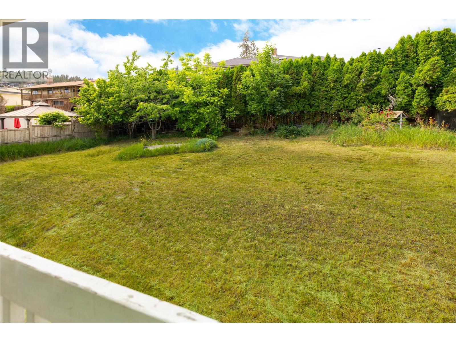 1738 Smithson Drive, Kelowna, British Columbia  V1Y 4E3 - Photo 40 - 10389151