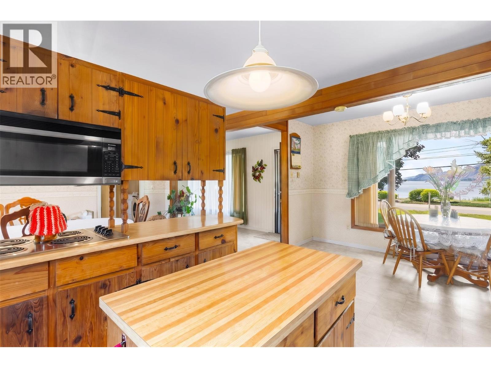 5231 Lakeshore Drive, Osoyoos, British Columbia  V0H 1V6 - Photo 31 - 10388312