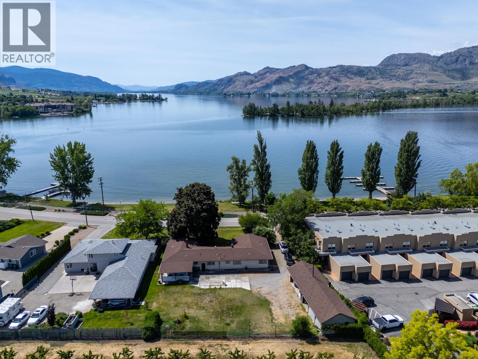 5231 Lakeshore Drive, Osoyoos, British Columbia  V0H 1V6 - Photo 5 - 10388312