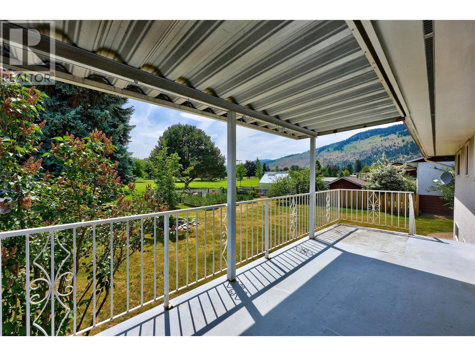 847 Hysop Road, Chase, British Columbia  V0E 1M0 - Photo 21 - 10389125