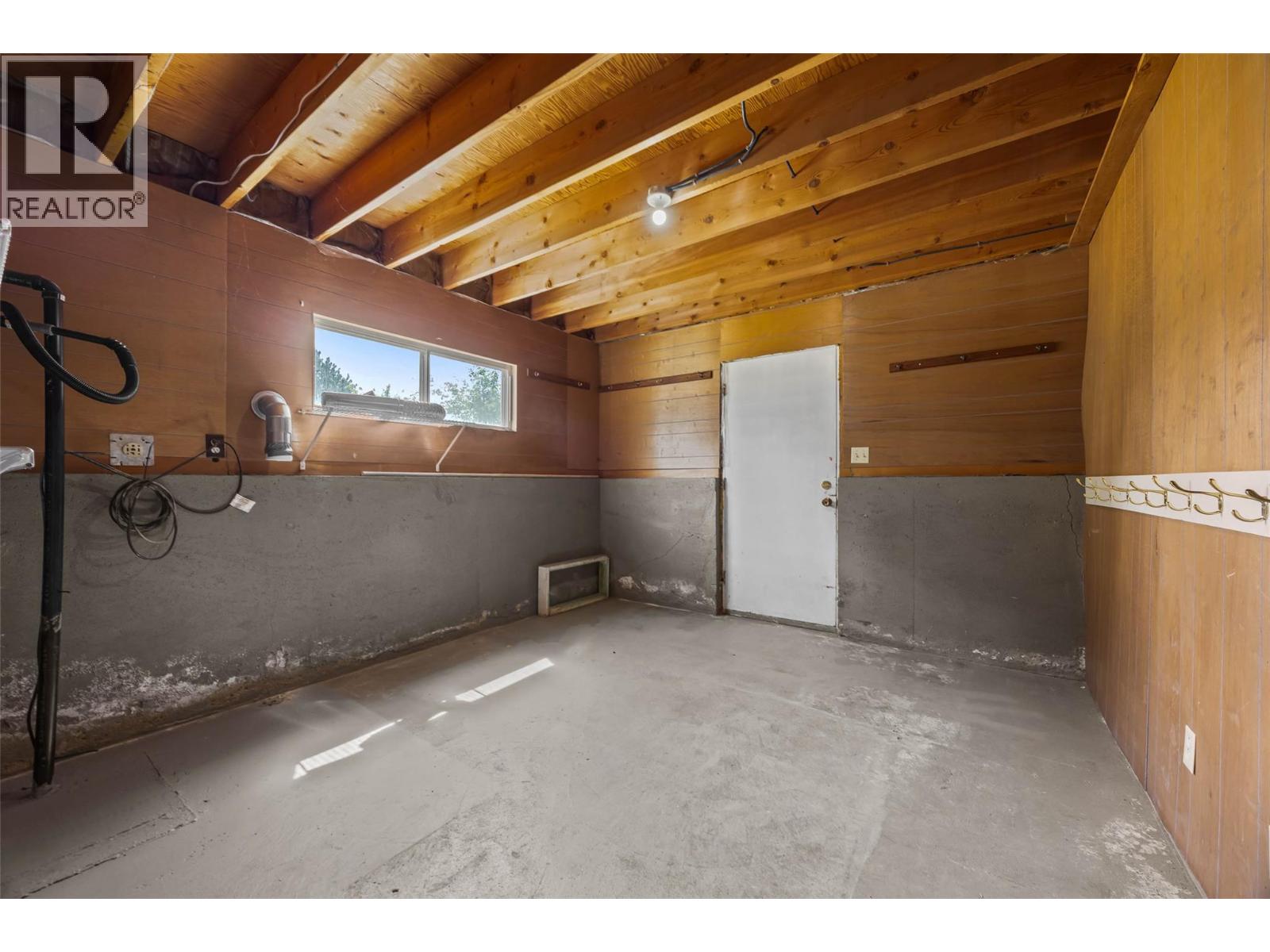 847 Hysop Road, Chase, British Columbia  V0E 1M0 - Photo 33 - 10389125