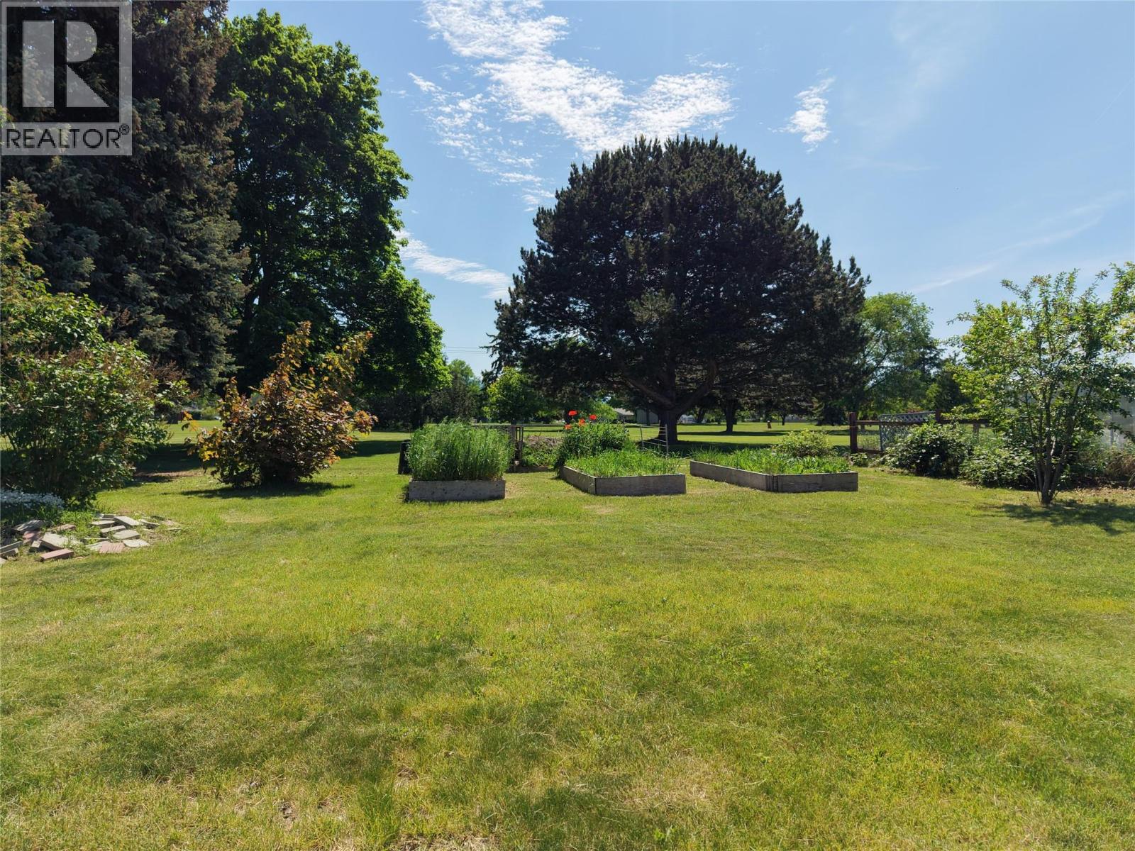 847 Hysop Road, Chase, British Columbia  V0E 1M0 - Photo 44 - 10389125