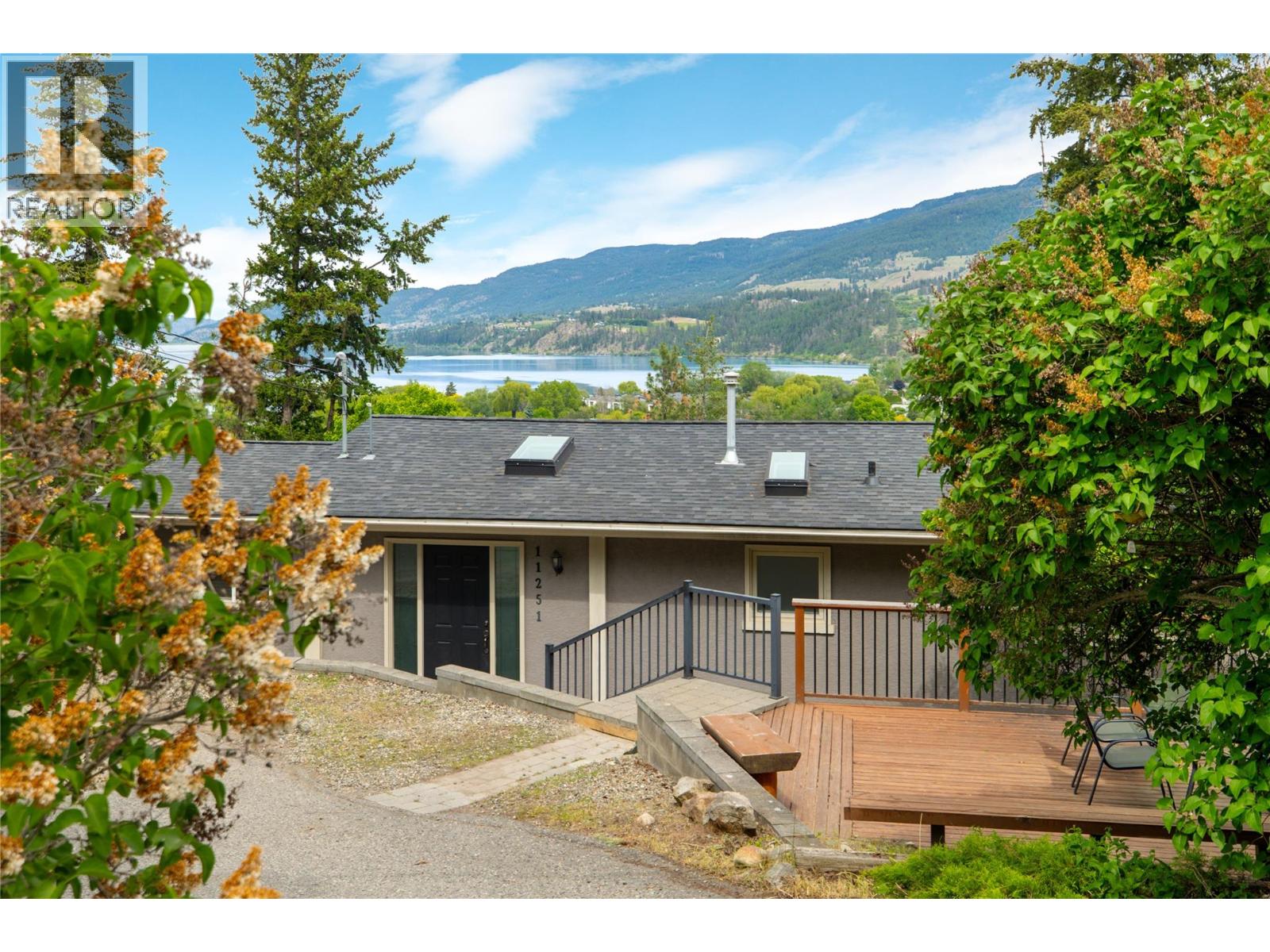 11251 ROBERTS Road, kelowna, British Columbia