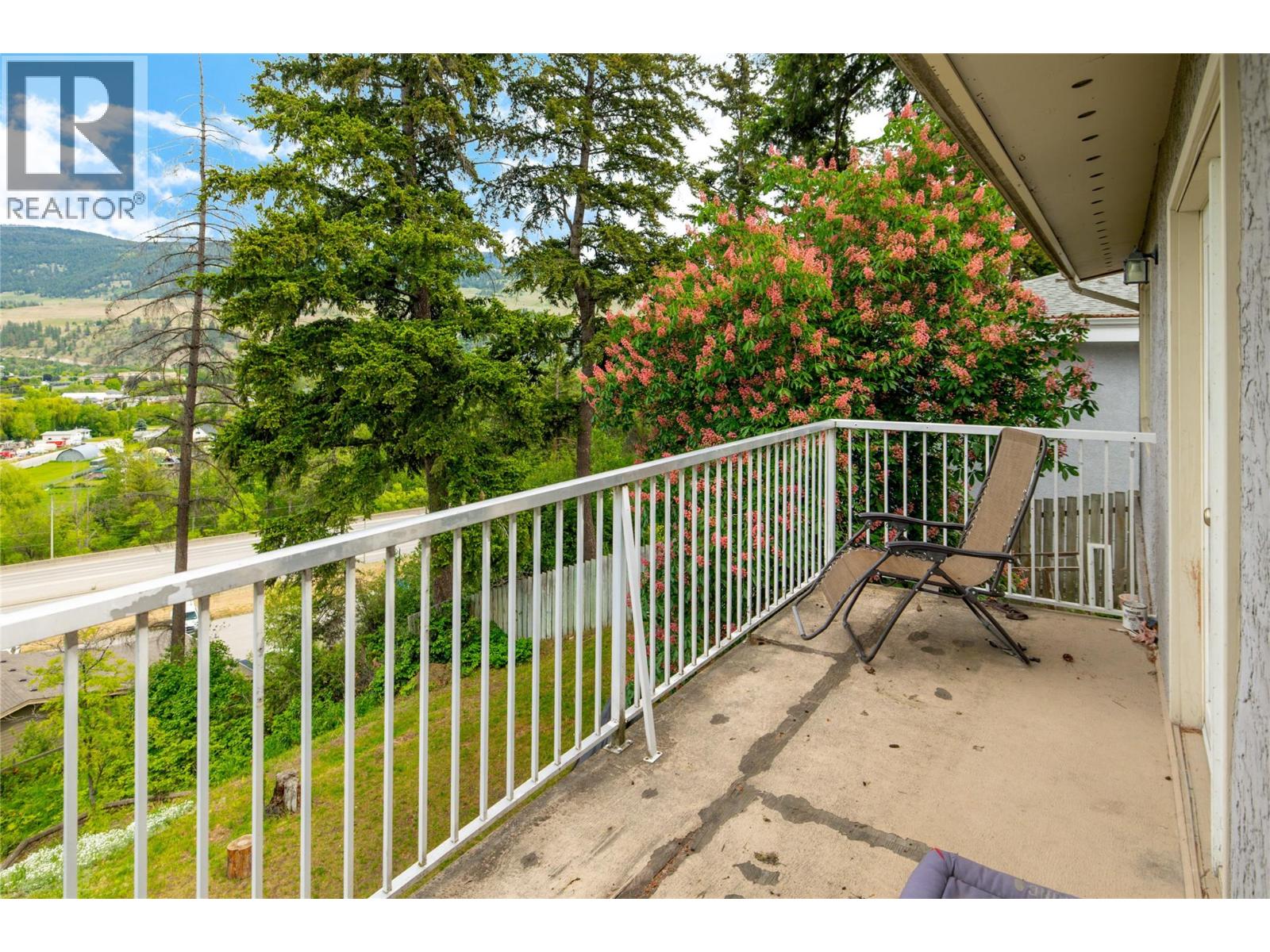 11251 Roberts Road, Kelowna, British Columbia  V4V 1L5 - Photo 12 - 10388207