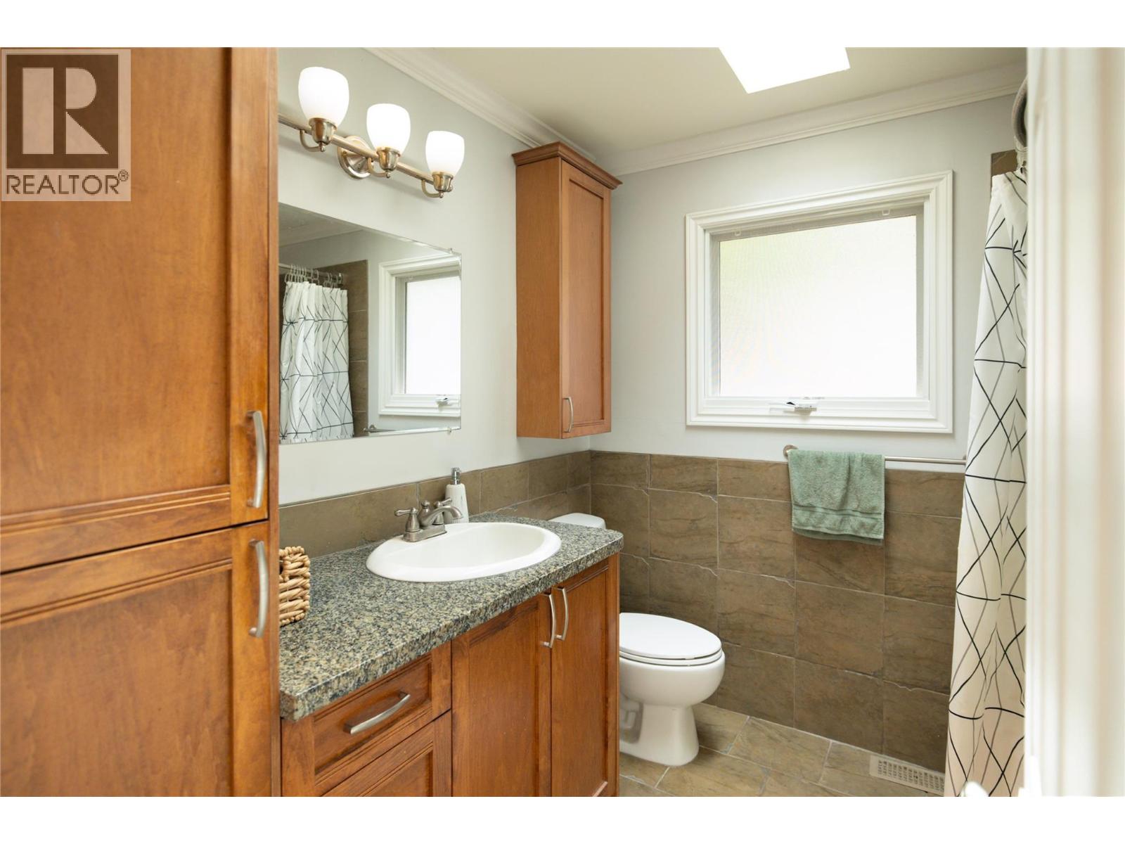 11251 Roberts Road, Kelowna, British Columbia  V4V 1L5 - Photo 20 - 10388207