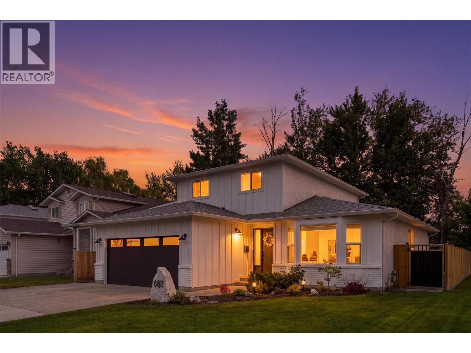 682 Cook Road, kelowna, British Columbia