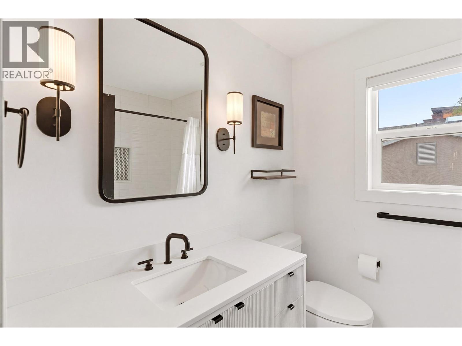 682 Cook Road, Kelowna, British Columbia  V1W 3G7 - Photo 23 - 10388160
