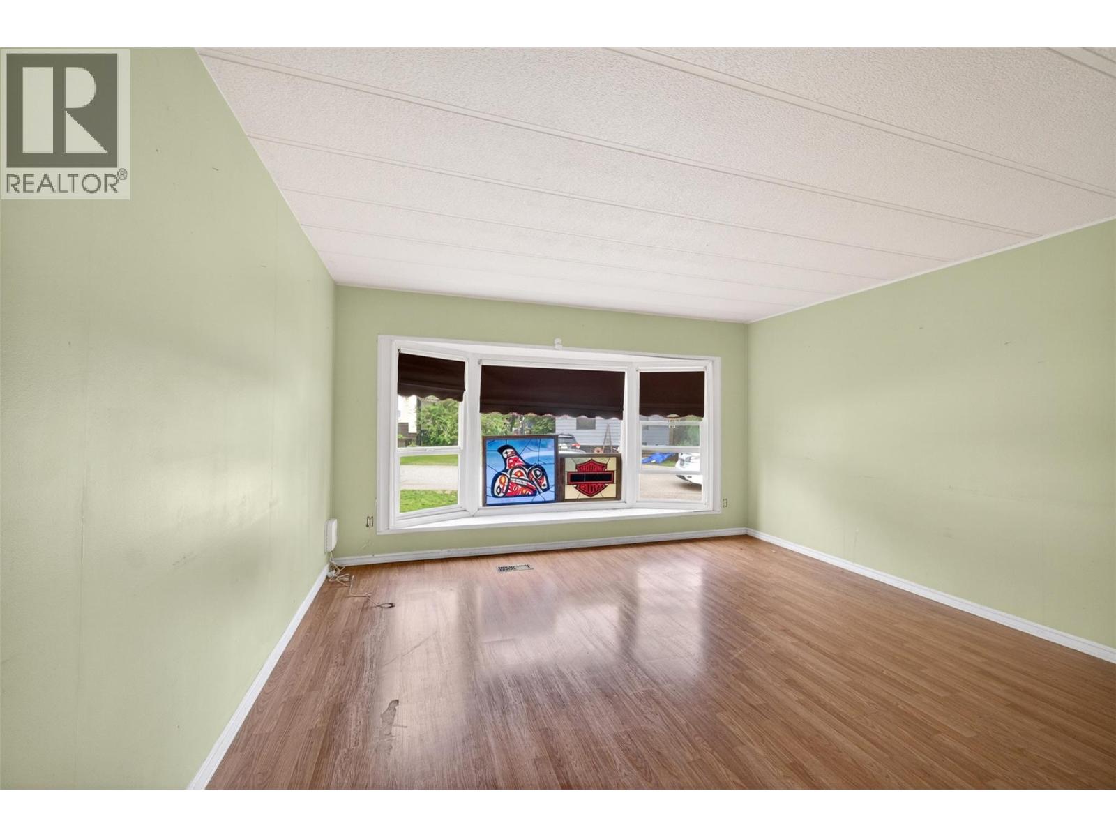 2500 97b Highway Se Unit# 144, Salmon Arm, British Columbia  V1E 1C2 - Photo 15 - 10388997