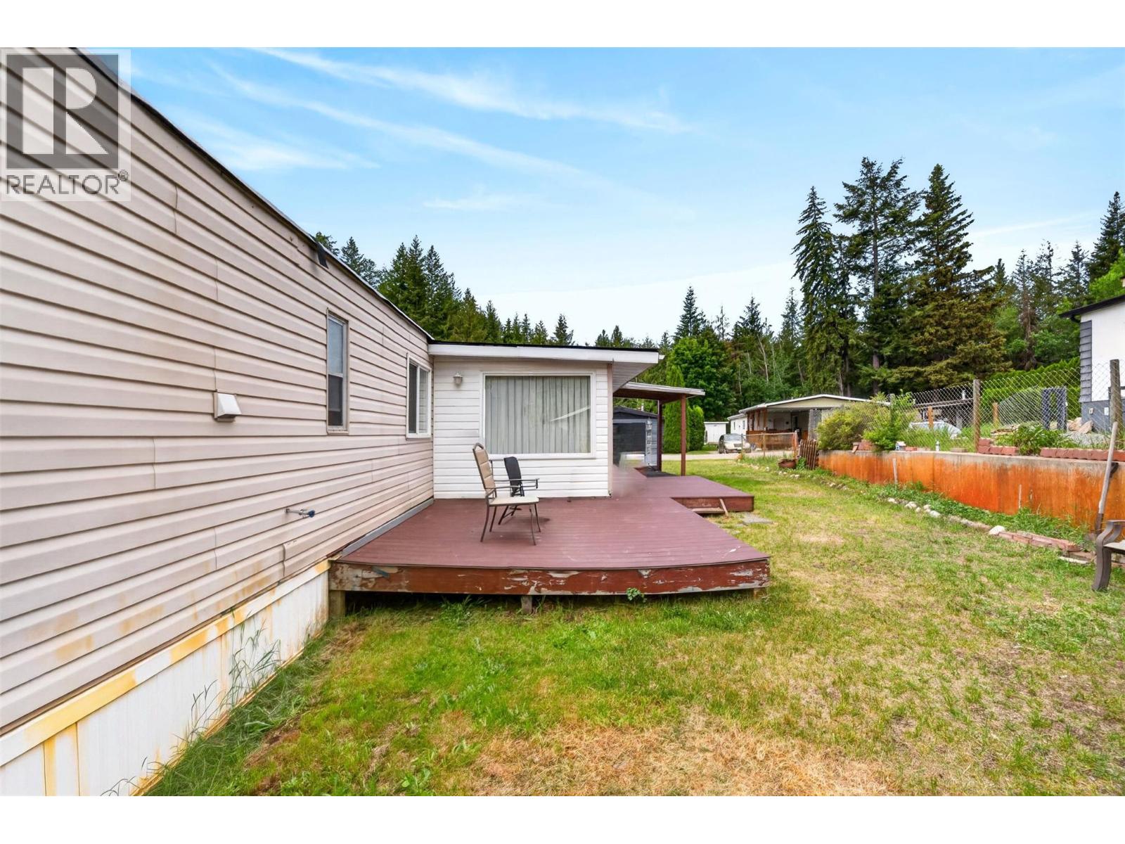 2500 97b Highway Se Unit# 144, Salmon Arm, British Columbia  V1E 1C2 - Photo 41 - 10388997