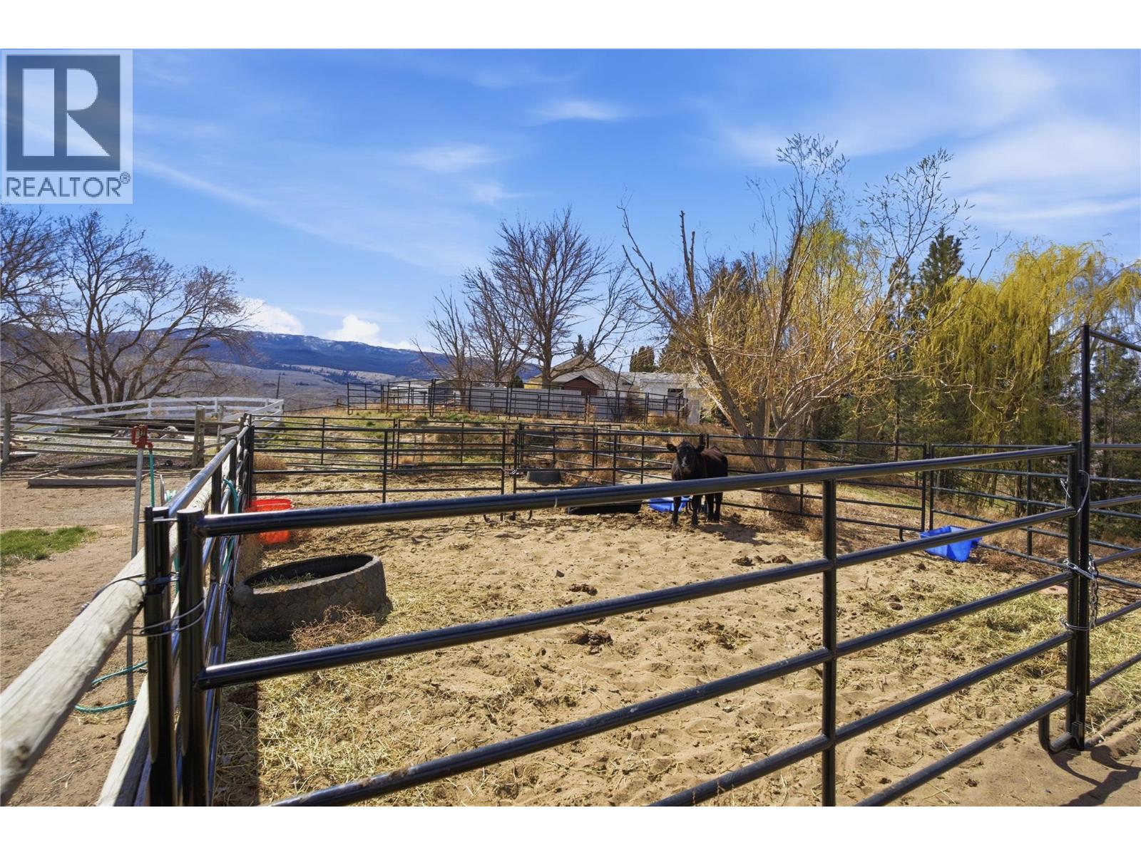 6857 Valley Road, Kamloops, British Columbia  V0K 2P0 - Photo 38 - 10389136