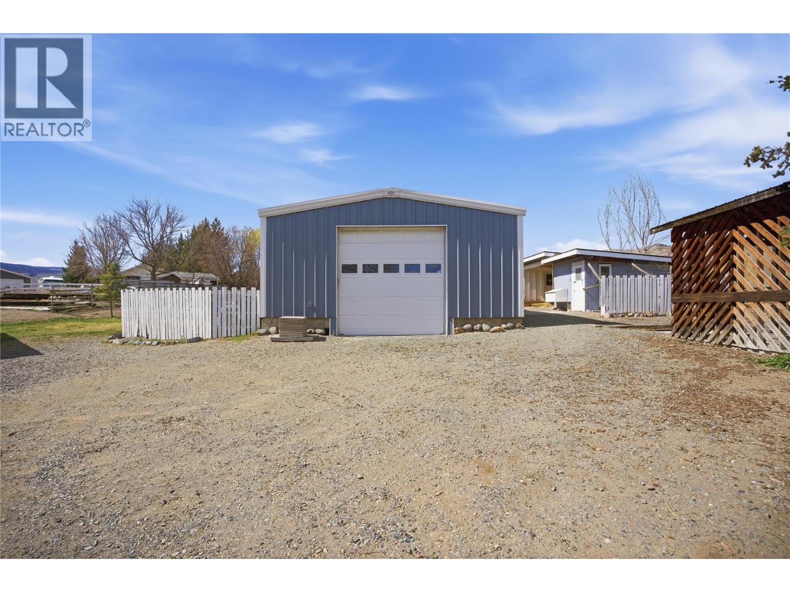 6857 Valley Road, Kamloops, British Columbia  V0K 2P0 - Photo 7 - 10389136