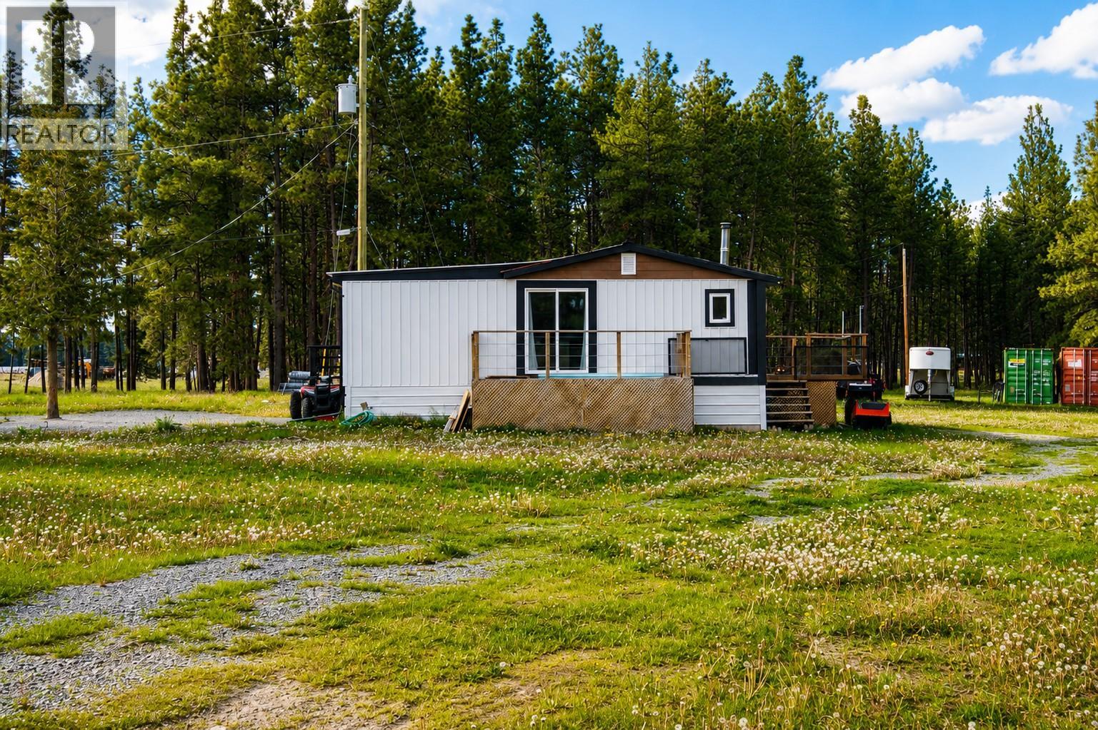 5553 93/95 Highway, Ta Ta Creek, British Columbia  V0B 2E0 - Photo 4 - 10389286