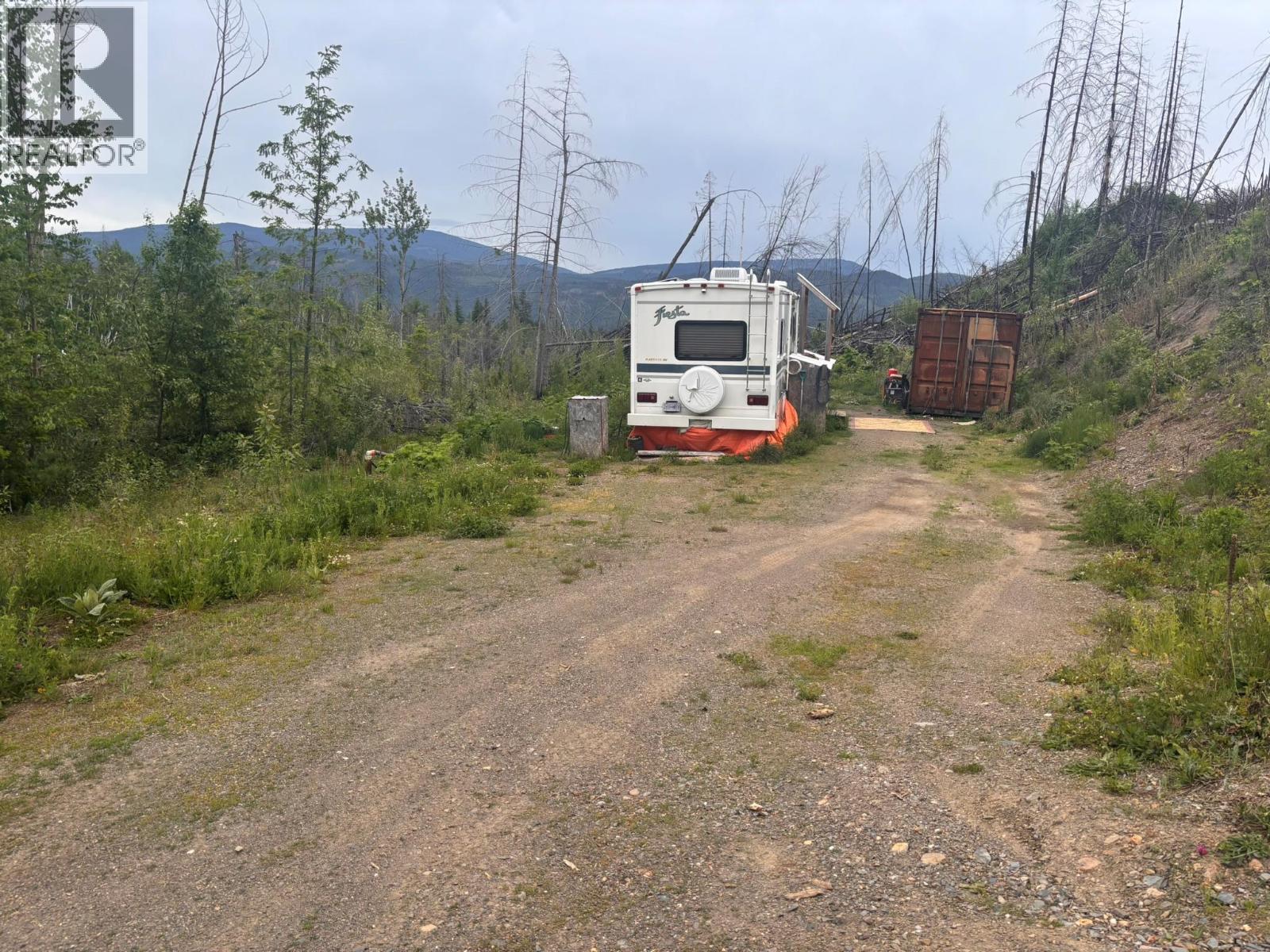 2839 Garland Road, Celista, British Columbia  V0E 1M6 - Photo 11 - 10389278