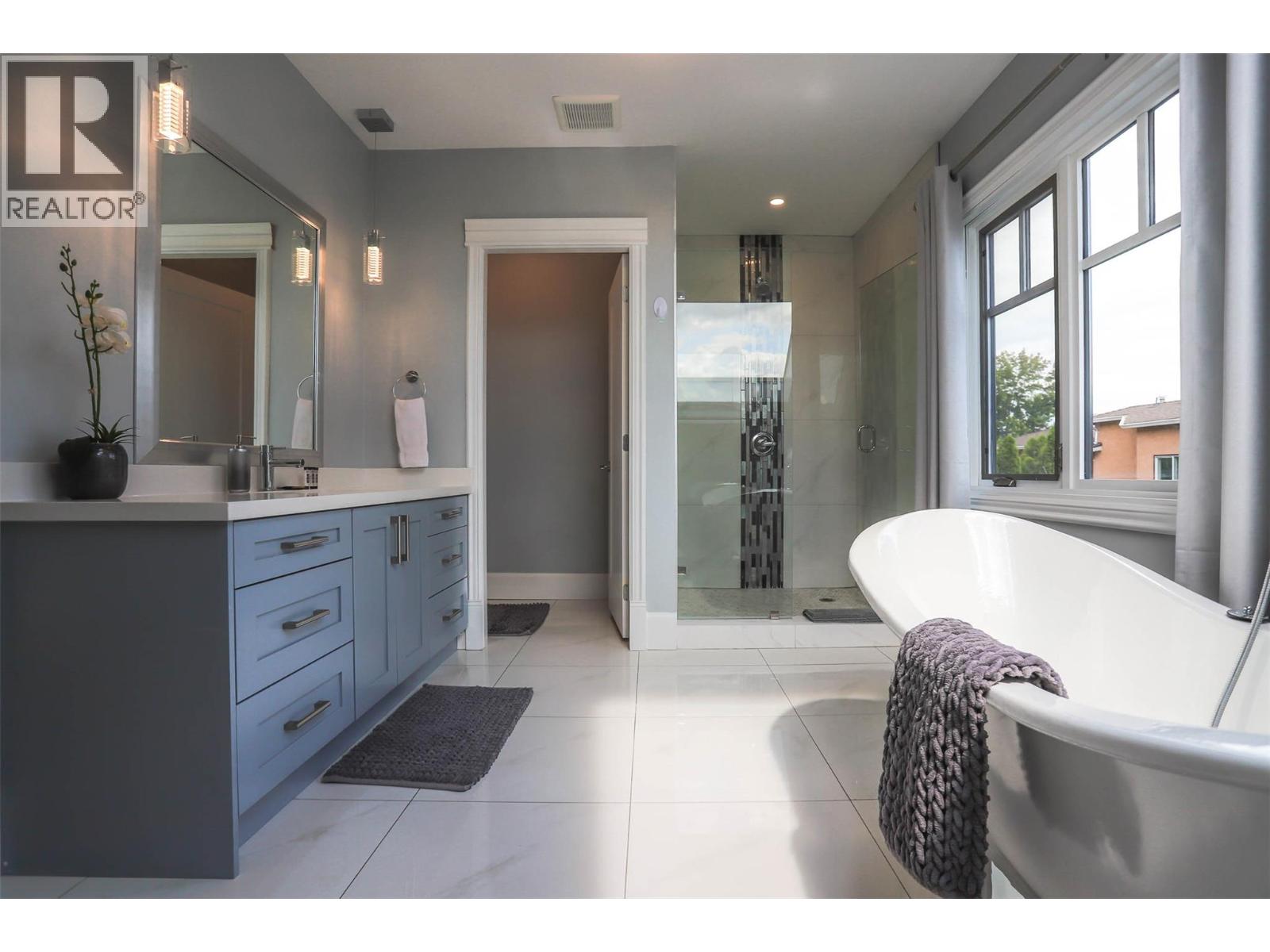 124 Mctavish Avenue, Kelowna, British Columbia  V1Y 5W3 - Photo 32 - 10389225