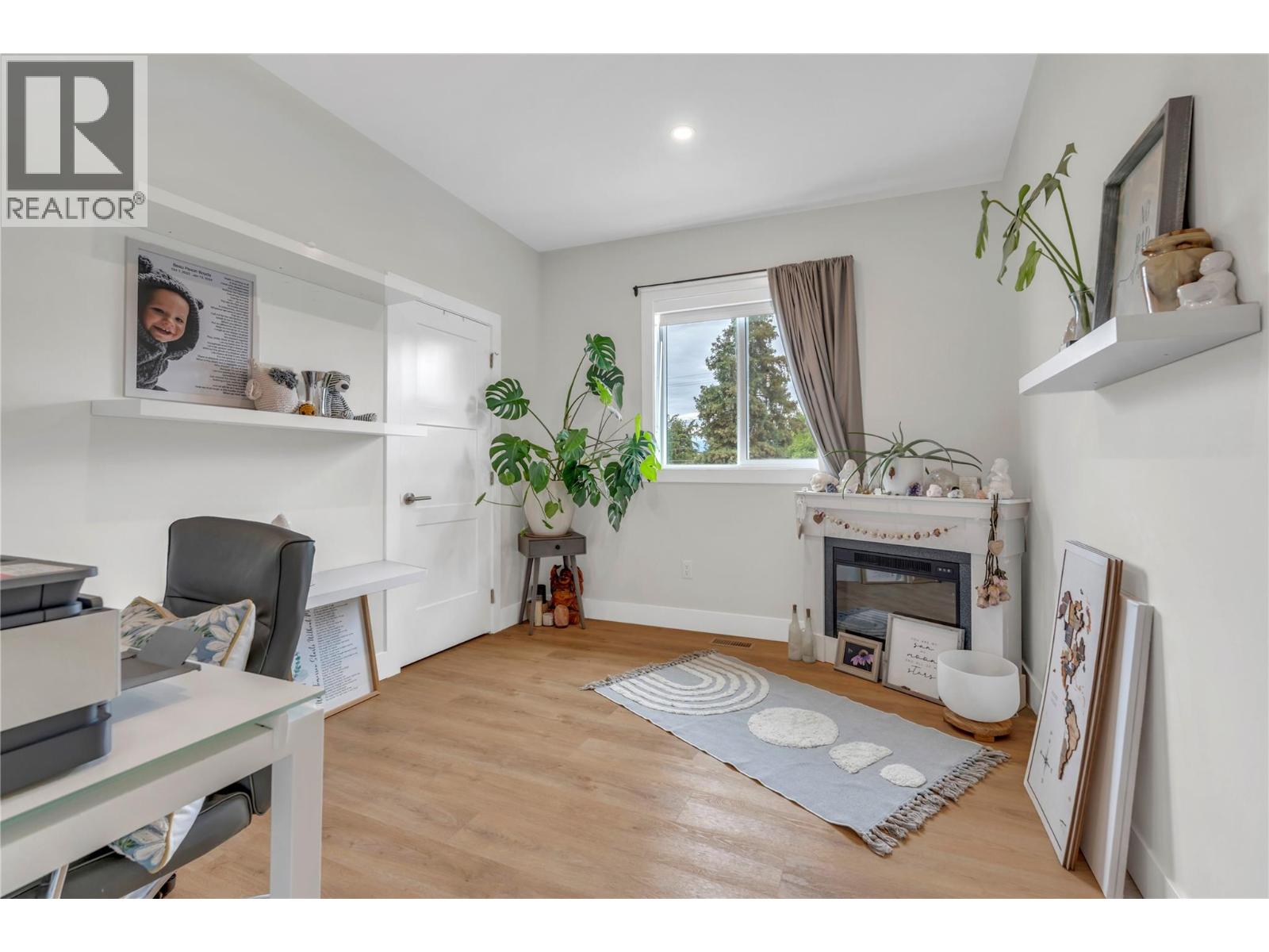 264 Douglas Avenue, Penticton, British Columbia  V2A 2T8 - Photo 15 - 10389142
