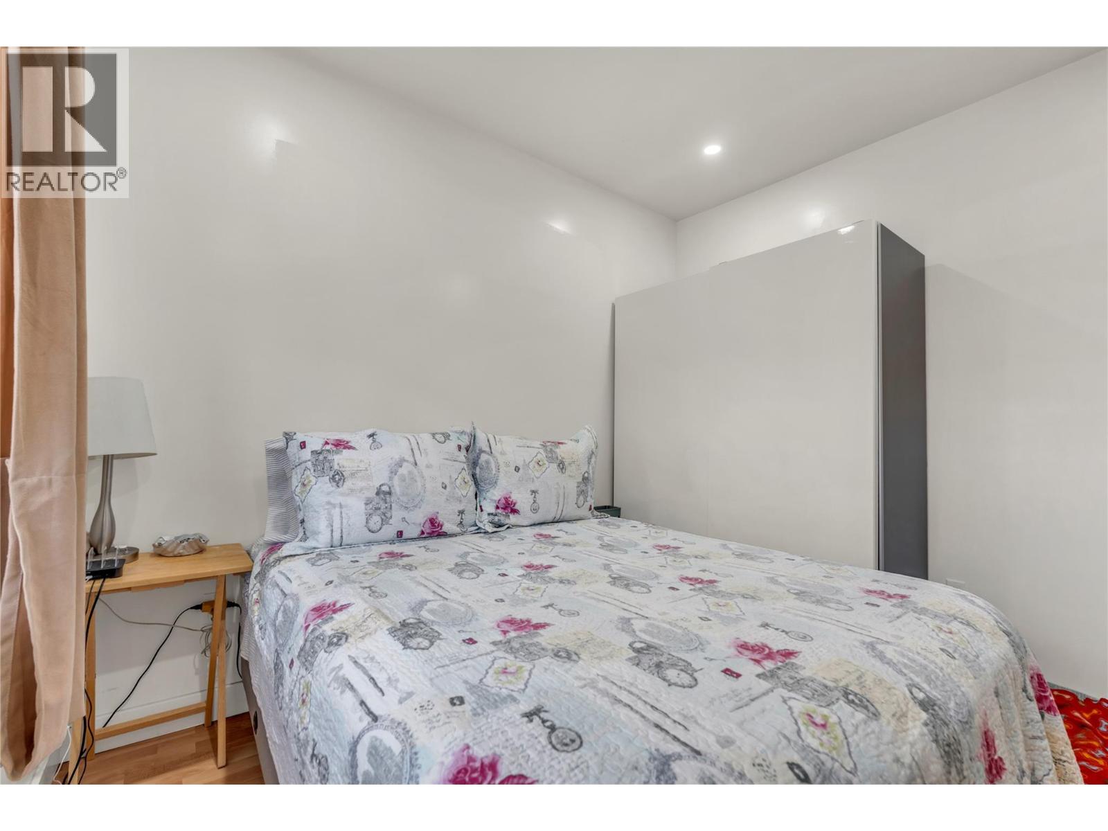 264 Douglas Avenue, Penticton, British Columbia  V2A 2T8 - Photo 39 - 10389142