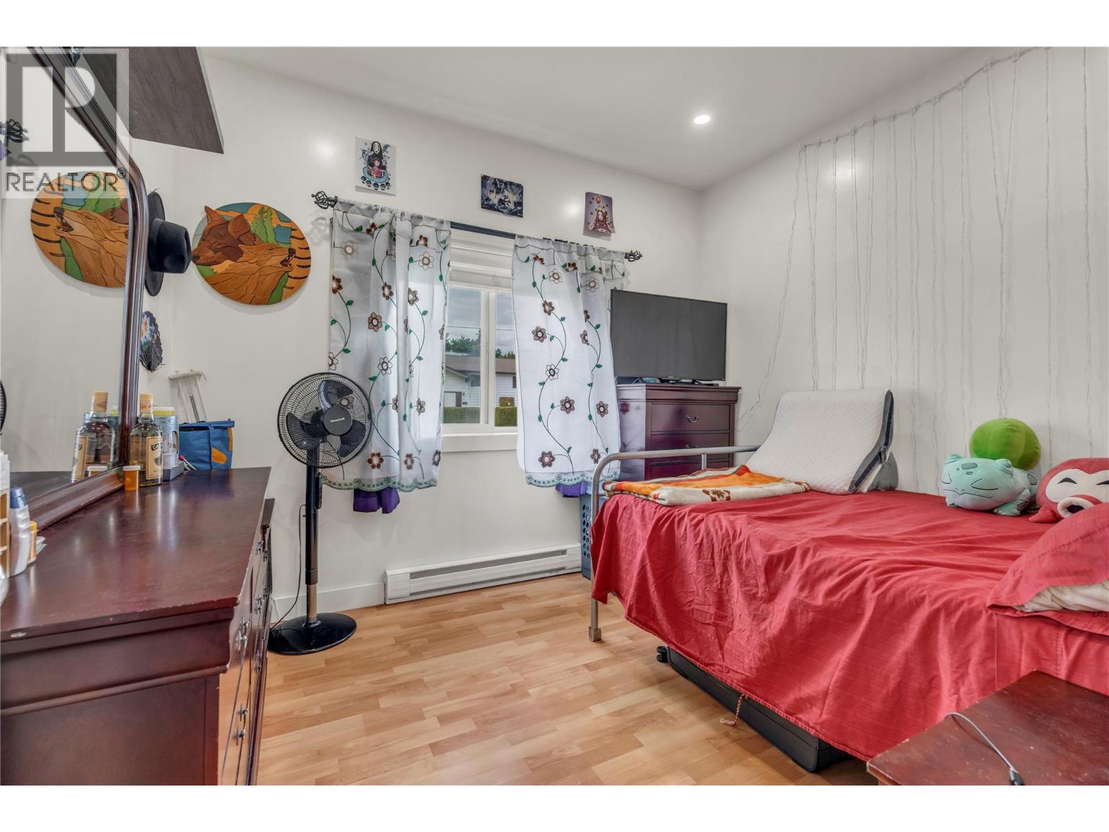264 Douglas Avenue, Penticton, British Columbia  V2A 2T8 - Photo 40 - 10389142