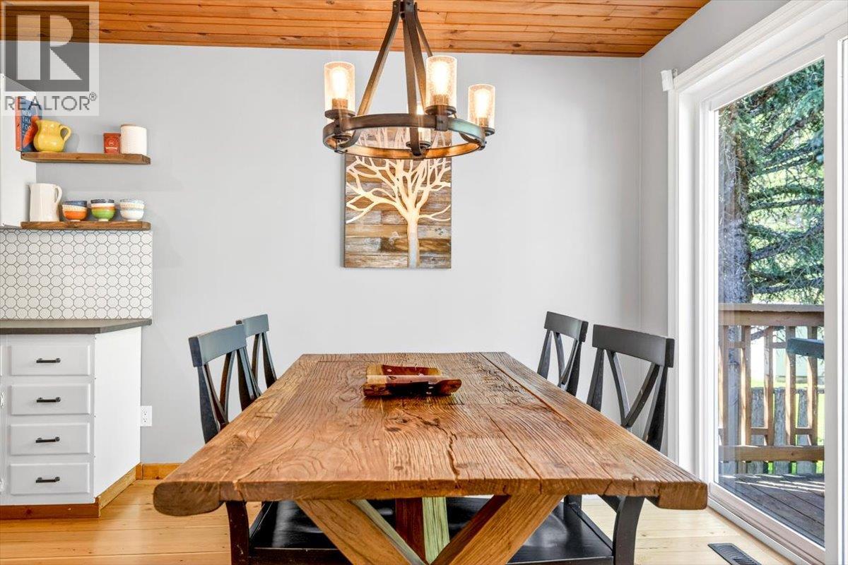 8 Mt Proctor Avenue, Fernie, British Columbia  V0B 1M3 - Photo 30 - 10389064