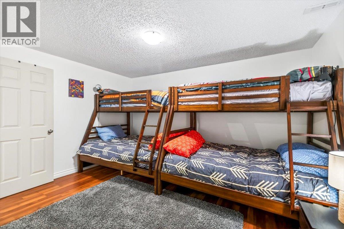 8 Mt Proctor Avenue, Fernie, British Columbia  V0B 1M3 - Photo 65 - 10389064
