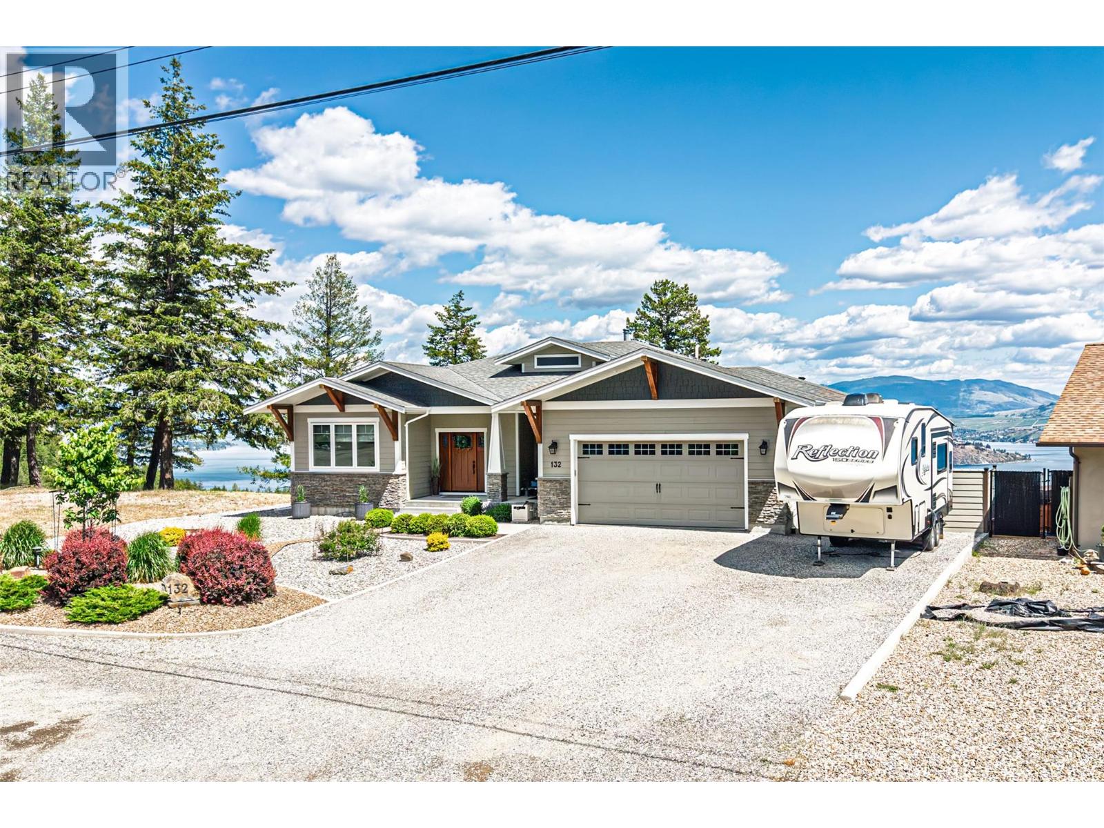 132 Crown Crescent, vernon, British Columbia