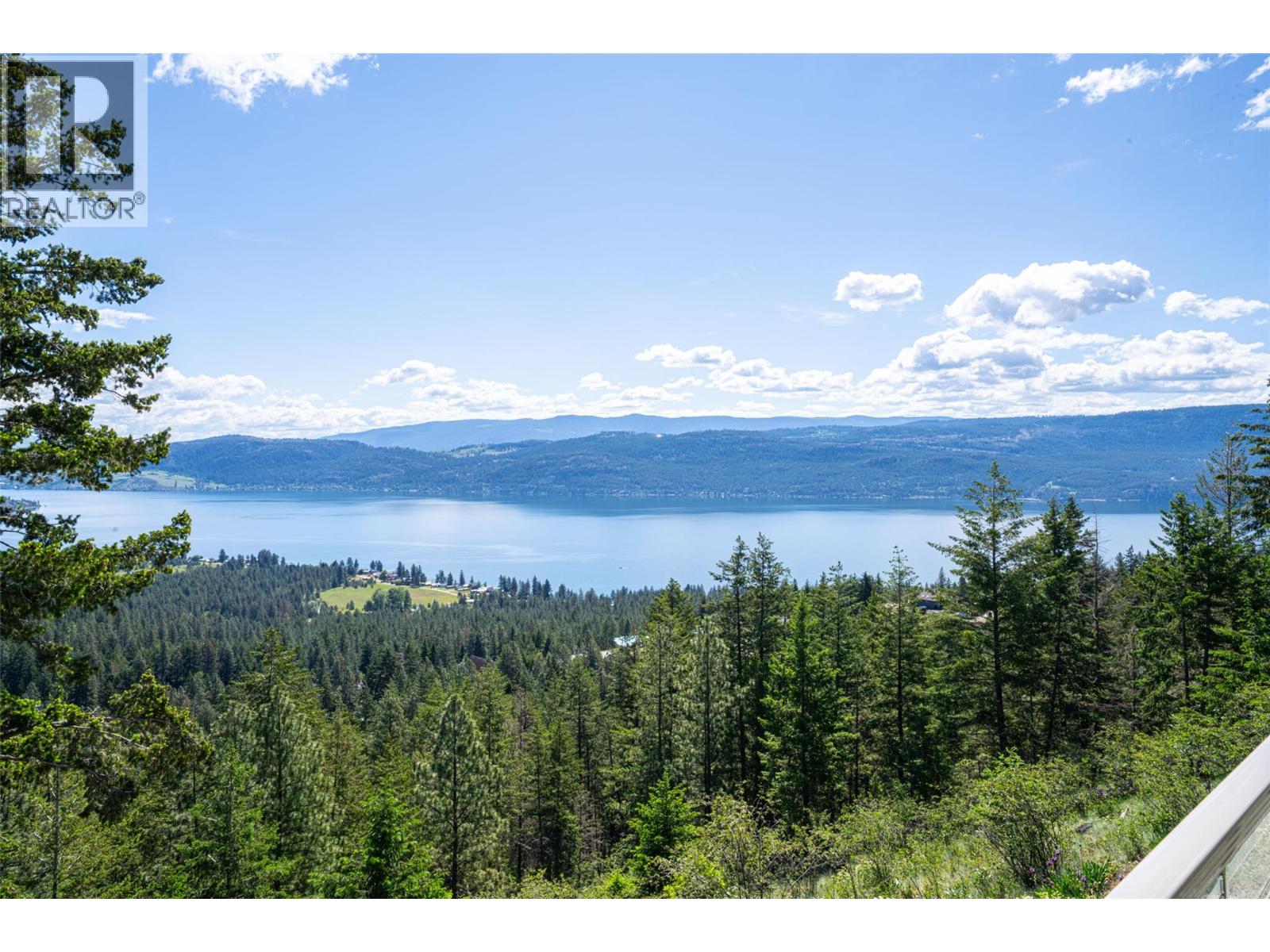 132 Crown Crescent, Vernon, British Columbia  V1H 2C3 - Photo 36 - 10388635