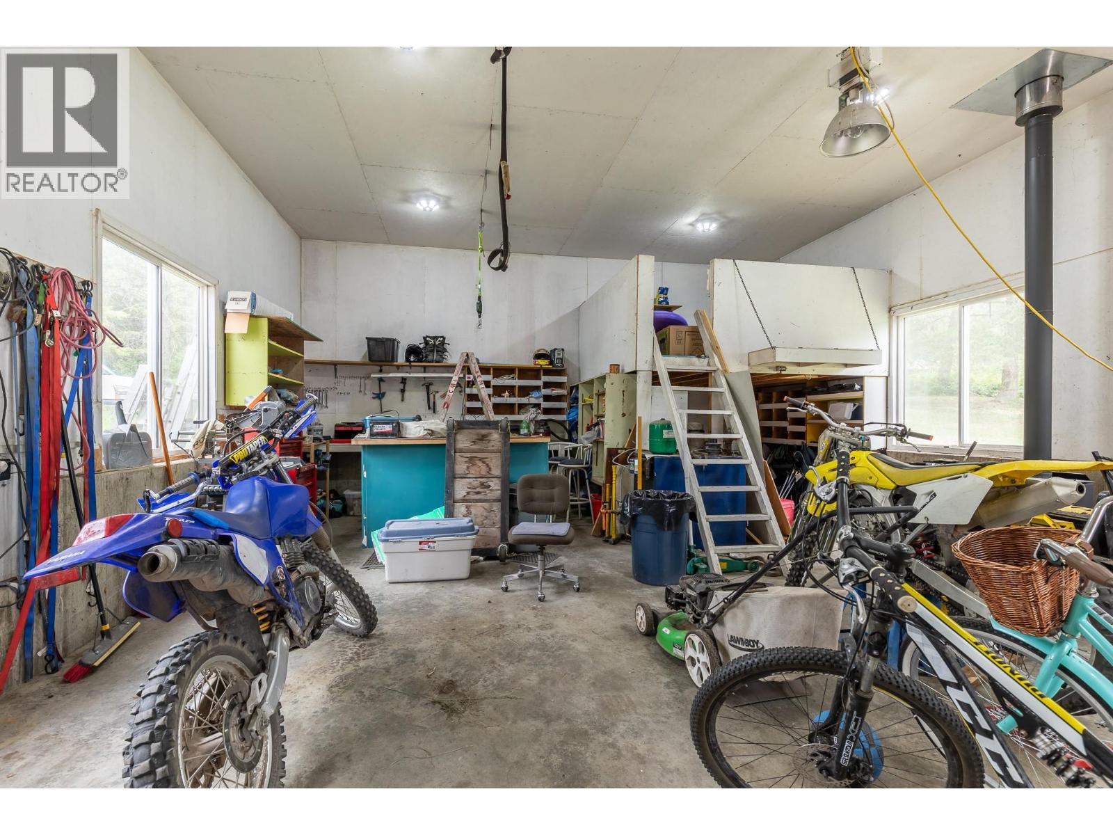 90 Mcinnes Road, Lumby, British Columbia  V0E 2G1 - Photo 72 - 10389035