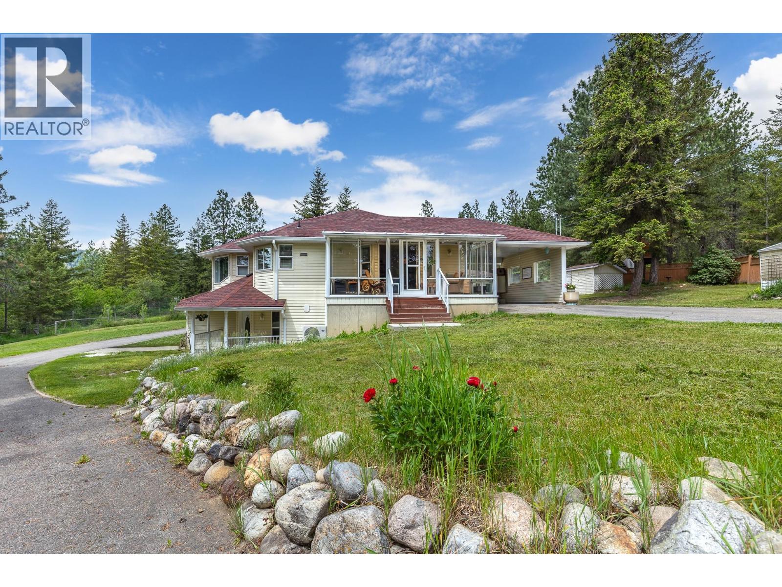 90 Mcinnes Road, Lumby, British Columbia  V0E 2G1 - Photo 8 - 10389035
