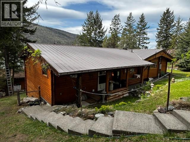 6785 Thorne Road, peachland, British Columbia