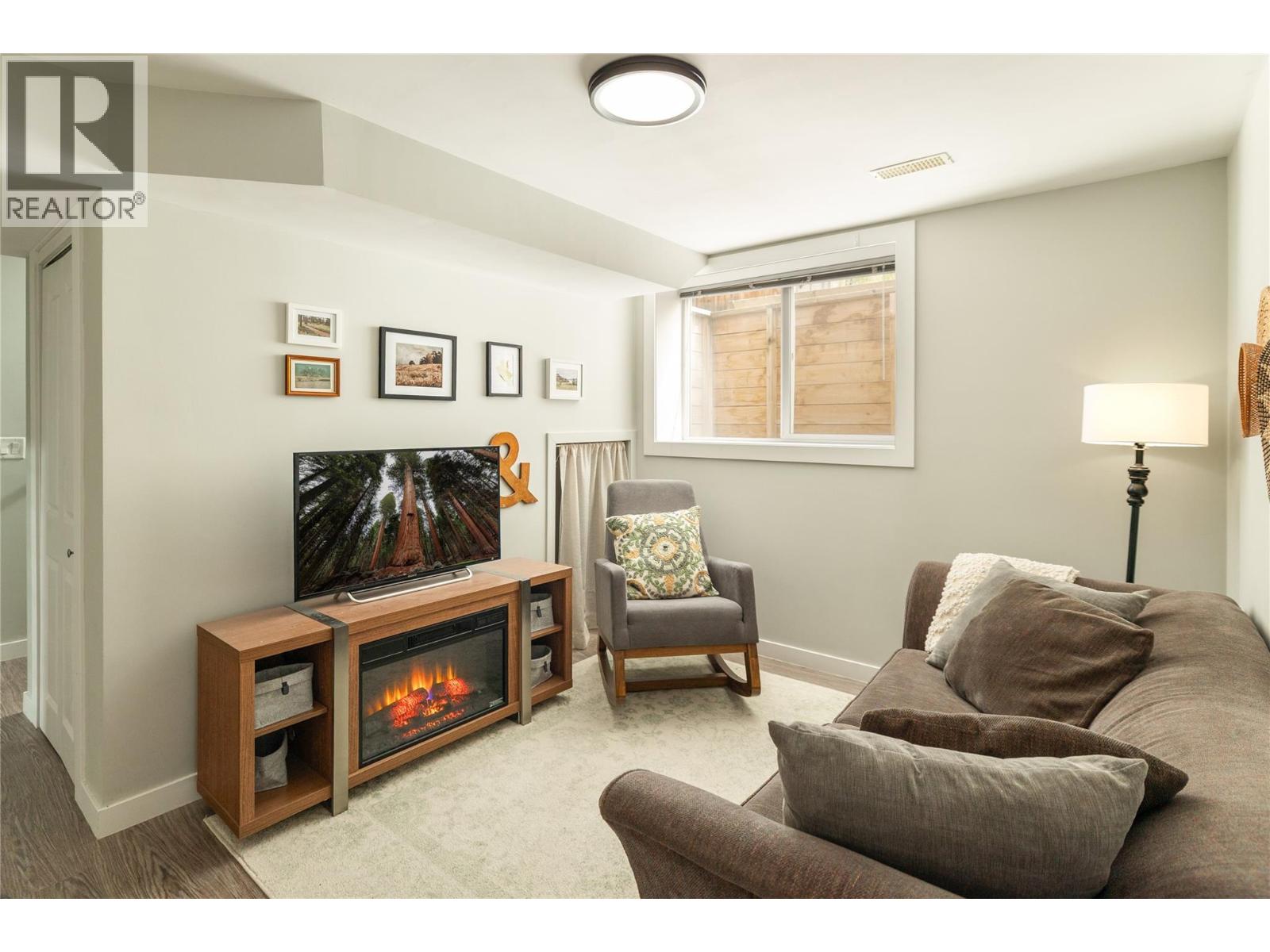 1209 Bergamot Avenue, Kelowna, British Columbia  V1W 5K5 - Photo 28 - 10388989