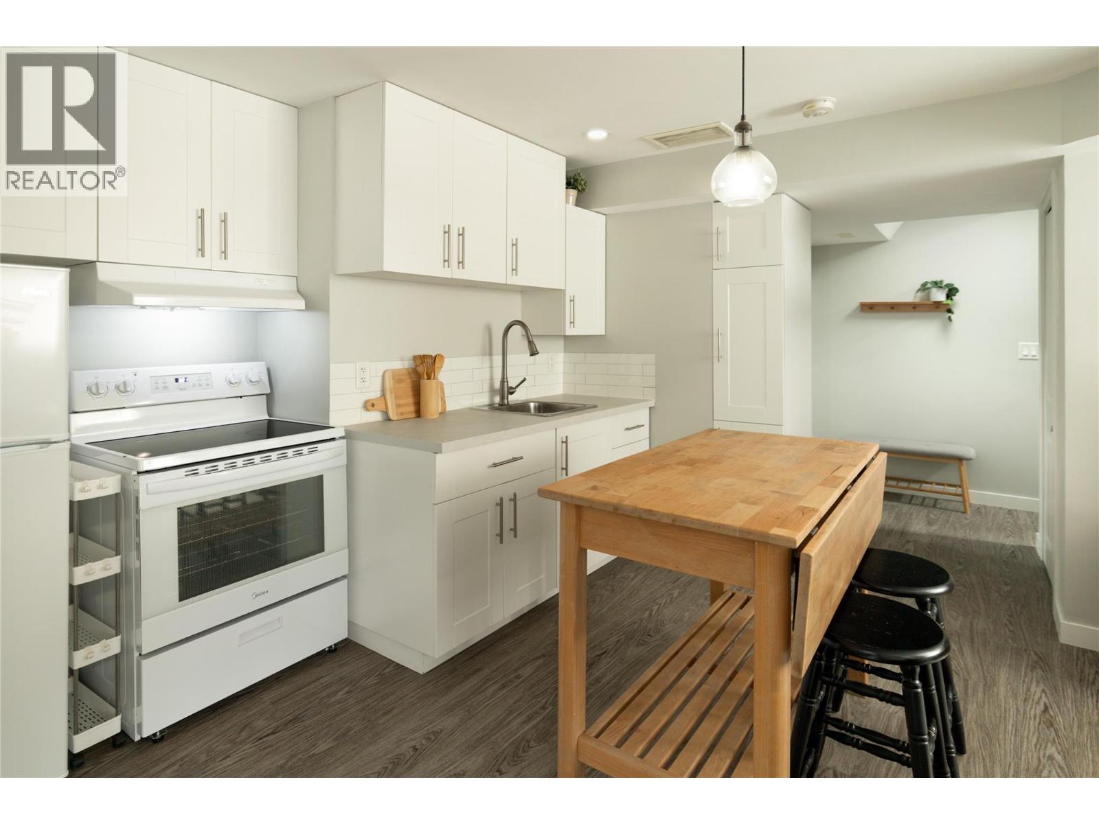 1209 Bergamot Avenue, Kelowna, British Columbia  V1W 5K5 - Photo 30 - 10388989