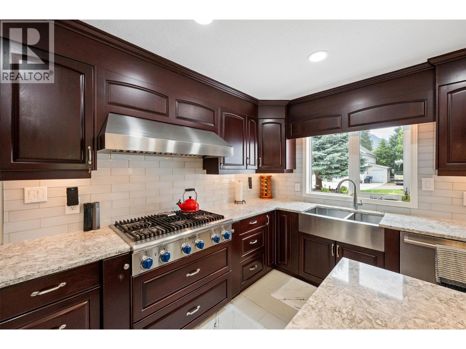 2900 River Road, Keremeos, British Columbia  V0X 1N1 - Photo 19 - 10388906