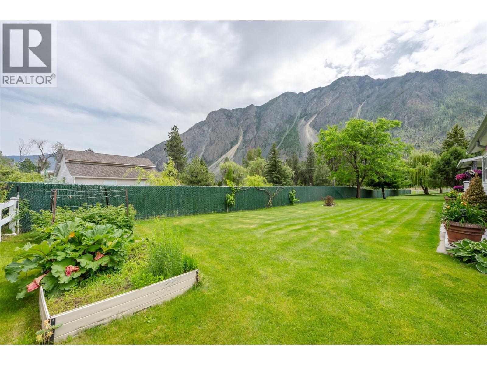 2900 River Road, Keremeos, British Columbia  V0X 1N1 - Photo 38 - 10388906